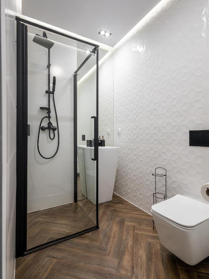 Zamoyskiego Jacuzzi Apartment Krakau Exterior foto