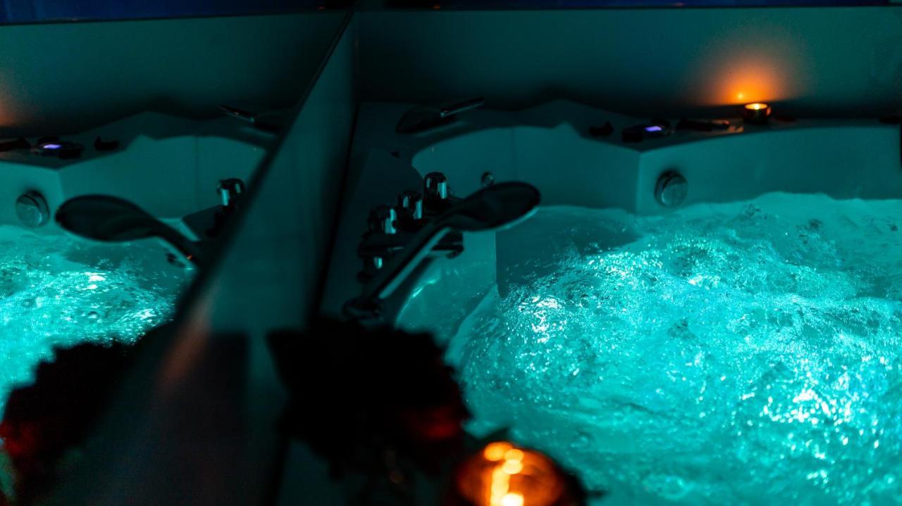 Zamoyskiego Jacuzzi Apartment Krakau Exterior foto